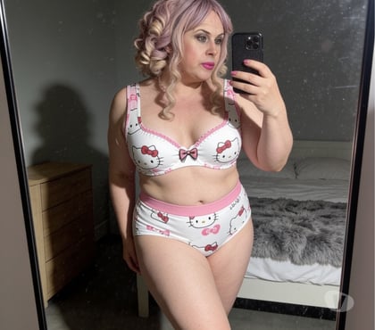 Transsexual Nunhead South East London - Photos for Hello Kitty Sissy