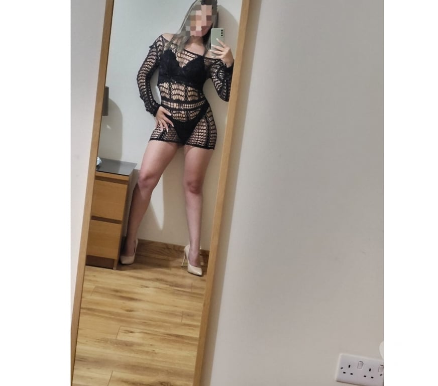 Escorts Surrey Woking - Photos for Yara party girl Brazilian 🇧🇷🔥🥰