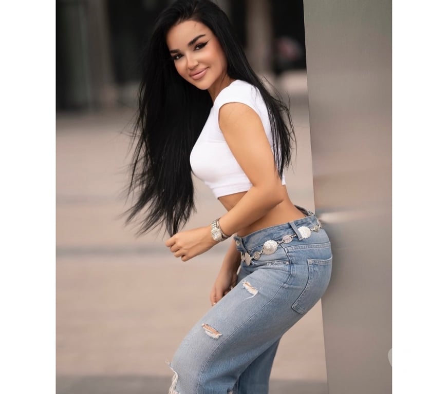 Escorts West Yorkshire Leeds - Photos for Sensual girl ,real pictures 🥰😍