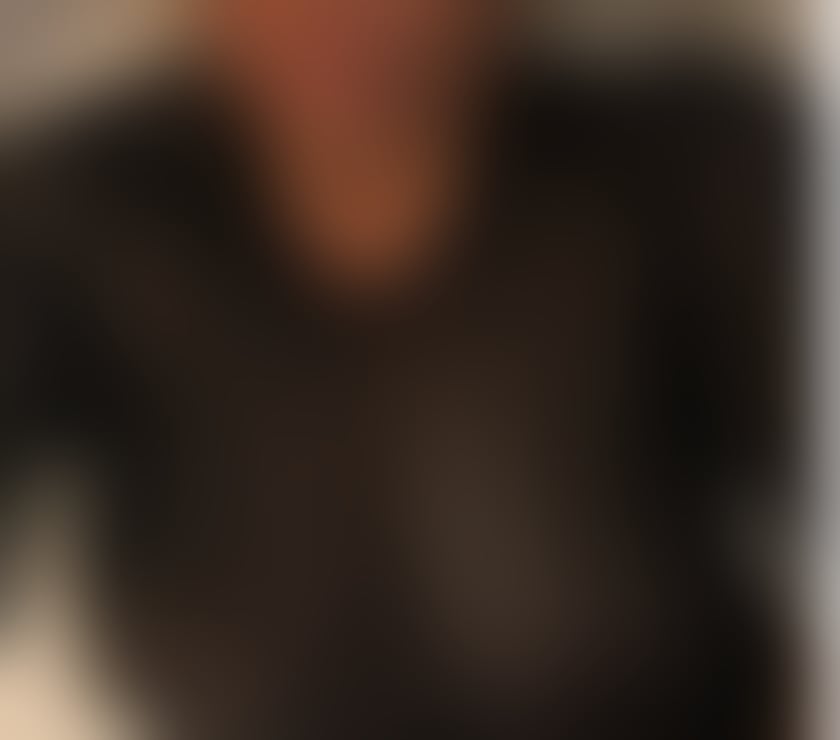 Escorts Kent Ashford - Photos for British Busty Blonde Bombshell Mia - Ashford Kent