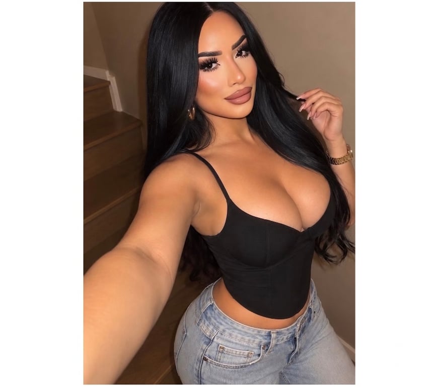 Escorts West Yorkshire Leeds - Photos for Sexy and hott ❤️🤩