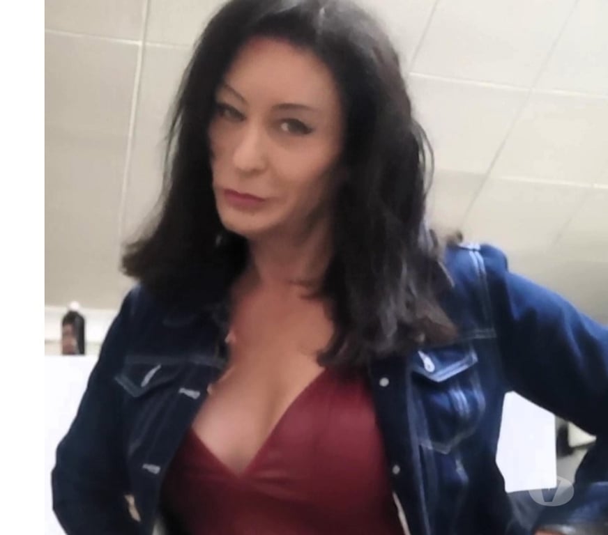 Trans Escorts West Yorkshire Leeds - Photos for Mature English ts Celine Busty 55 .Real Boobs