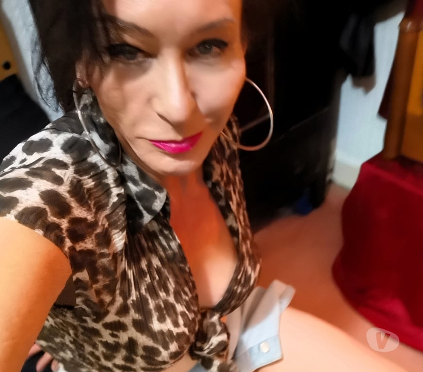Trans Escorts West Yorkshire Leeds - Photos for Mature English ts Celine Busty 55 .Real Boobs
