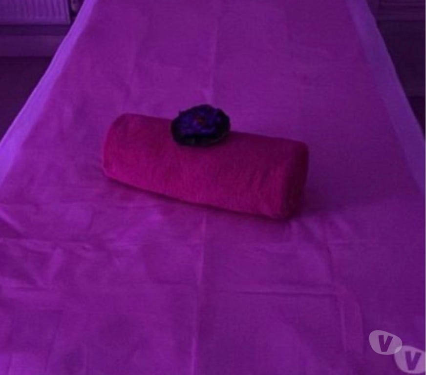 Full body massage Buckinghamshire Milton Keynes - Photos for Darcey deep tissue body massage spa