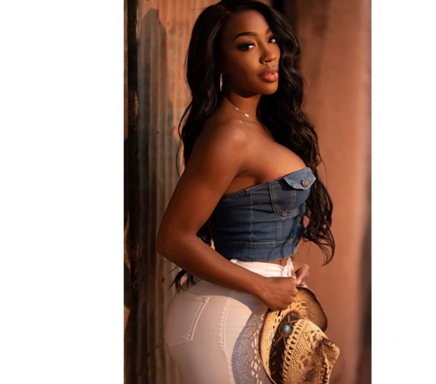 Escorts Greater Manchester Wigan - Photos for Tânia Black beauty made for your temptation 🖤🤎