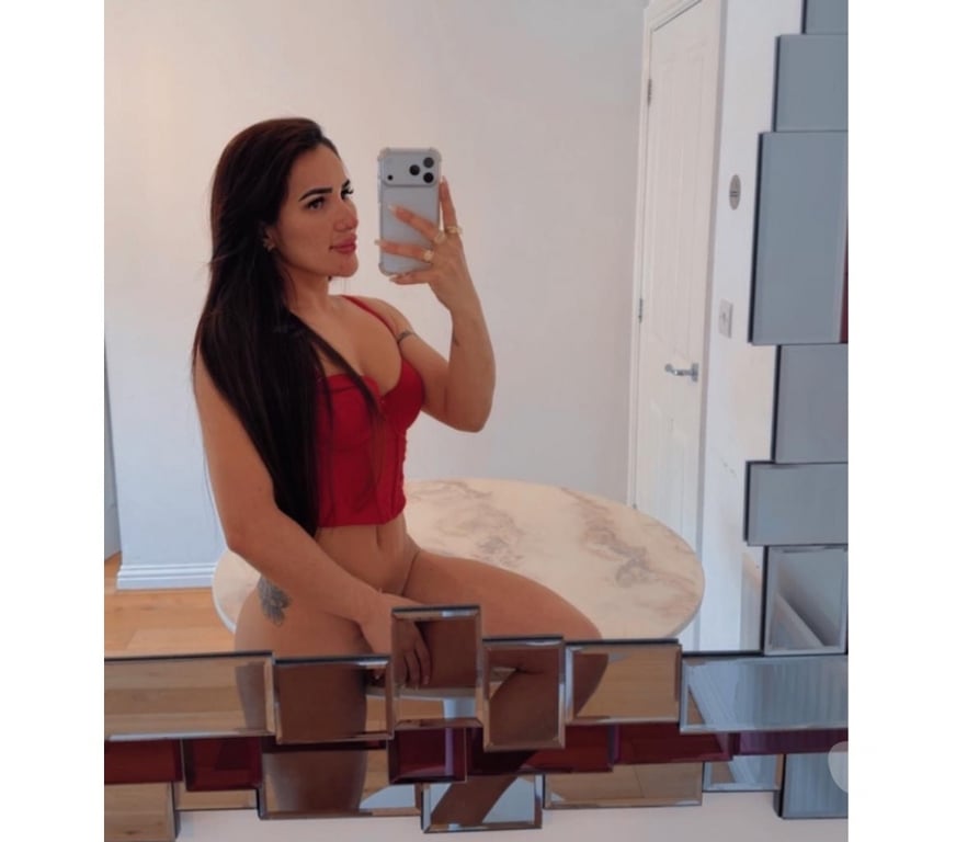 Escorts Kent Maidstone - Photos for RED SEXY🇧🇷🔝PARTY🔝HIGH CLASS🍑MASSAGE🍑Júlia