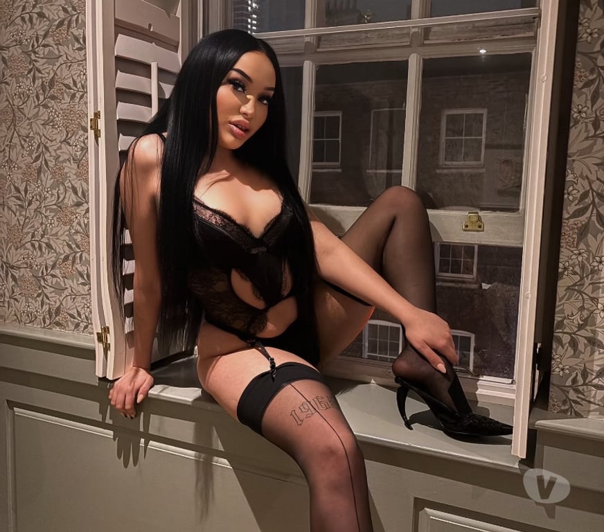 Trans Escorts Buckinghamshire Milton Keynes - Photos for SELENA TRANS GIRL OUTCALL ONLY
