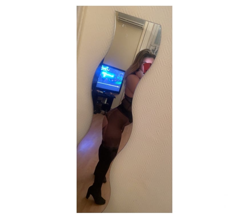 Escorts North West London Hendon - North West London - Photos for Lara💕Party💕Girl💕BIG BOOBS😍