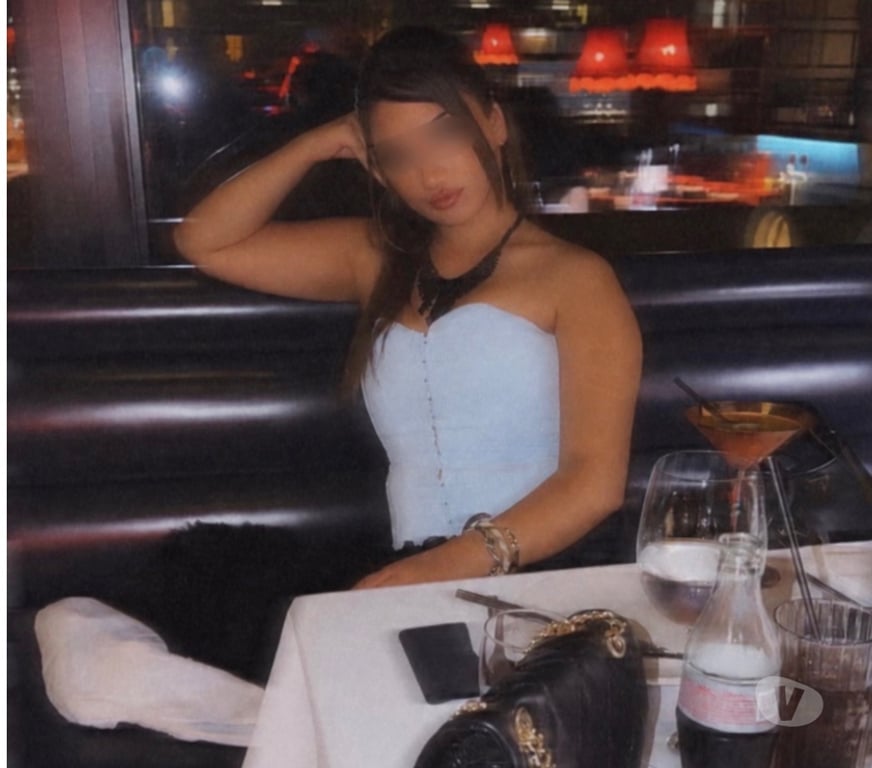 Escorts East London Gants Hill - East London - Photos for INDIAN GIRL NEXTDOOR