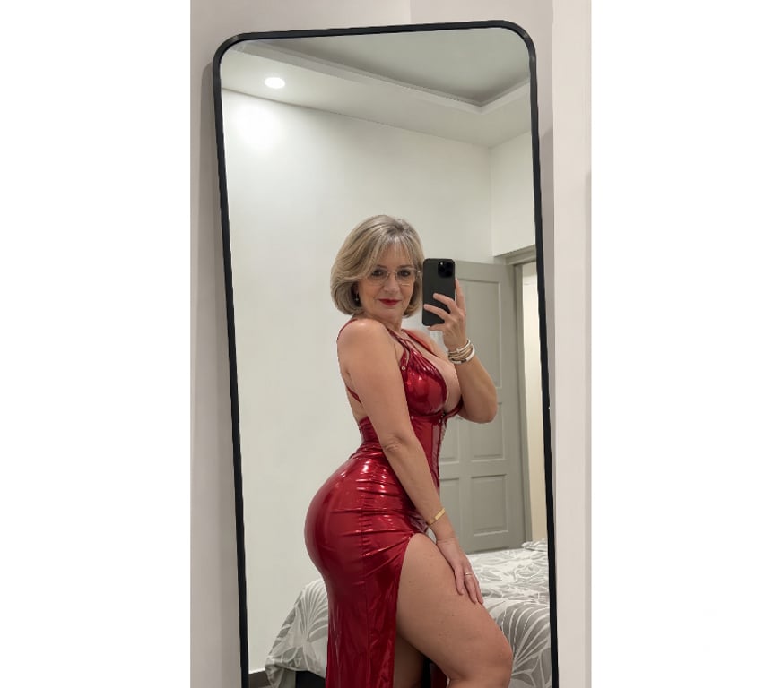Escorts Staffordshire Stoke-on-Trent - Photos for For The Old Fit Lady Lovers NAUGHTY❤️❤️