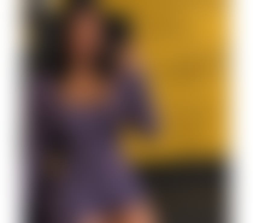 Sizi 🍒big tits🍑curvy❤️gf experience😈party girl