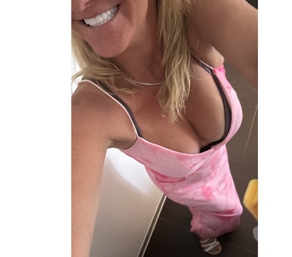 Escort Kidlington Cherwell - Photos for Super sexy, shiny crystal