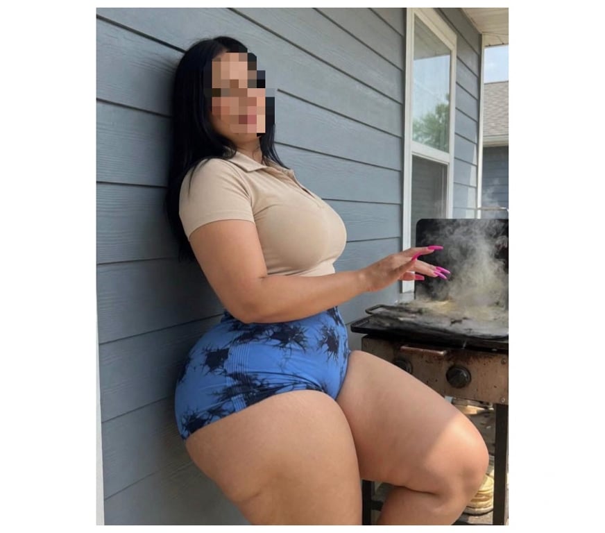 Escorts Nottinghamshire Nottingham - Photos for Colombian💥Girlfriend and Party Full Services OWO !!!!!