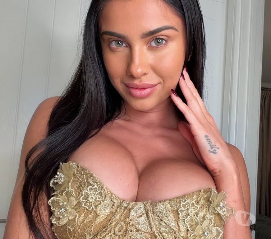 Escorts Suffolk Ipswich - Photos for Gorgeous Sophie💕GENUINE✨BigTitsBigBum🥵HoT PARTY