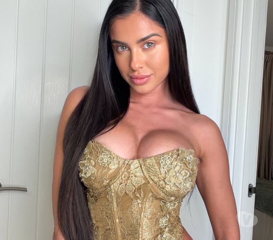 Escorts Suffolk Ipswich - Photos for Gorgeous Sophie💕GENUINE✨BigTitsBigBum🥵HoT PARTY