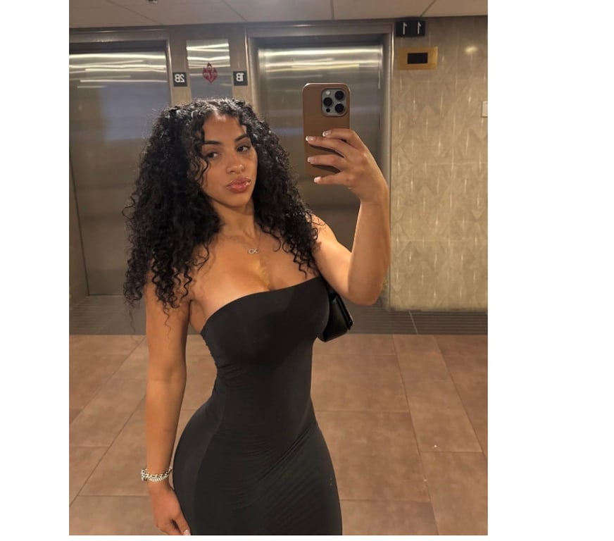 Escorts Central London King's Cross - Central London - Photos for CRIS! Your Favorite HOT GFE Latina