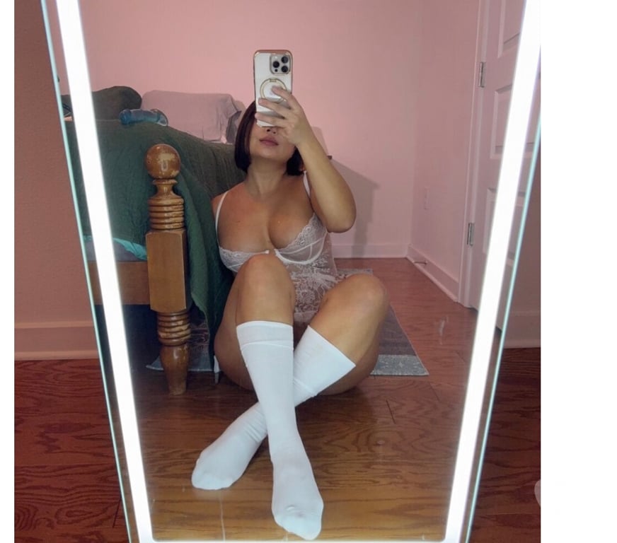 Escorts Greater Manchester Wigan - Photos for 🌺 Bringing a little Malaysian magic your way 🇲🇾💋