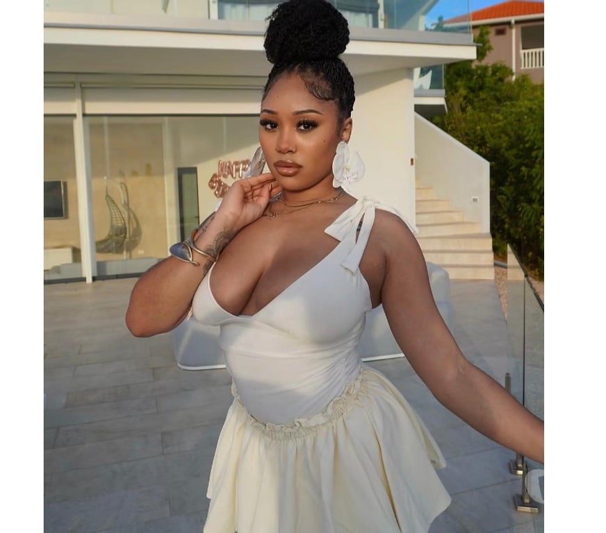 Escorts South East London Croydon - Photos for Luxury GFE Experience in Town