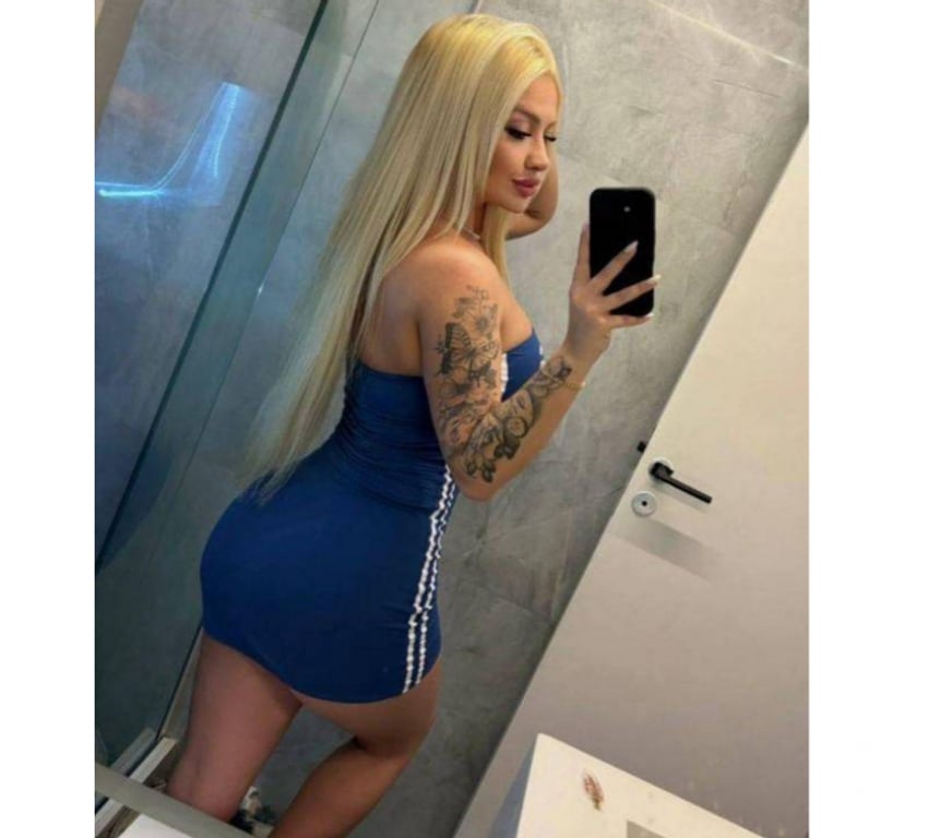 Escorts East London Hackney Central - East London - Photos for Liza Sophisticated, Friendly Companion Available