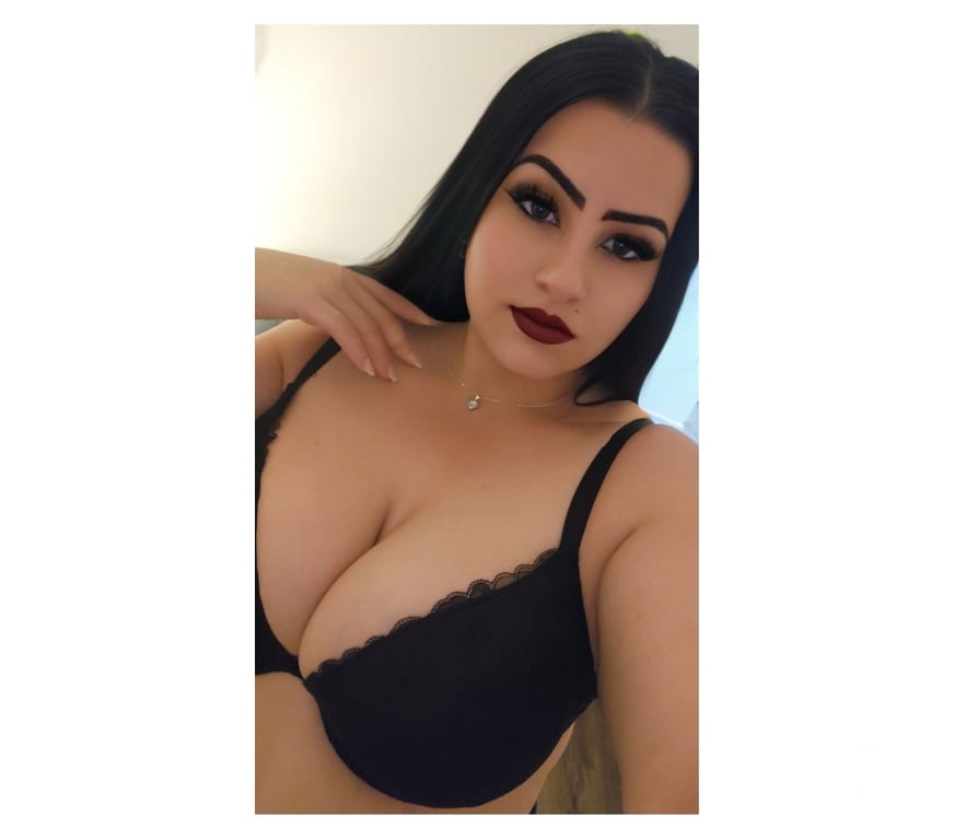 Escorts North West London Willesden Junction Station - North West London - Photos for NEW NEW curvy brunette no rush