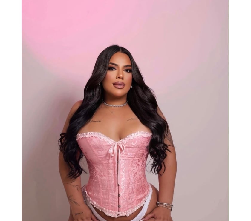 🍑🔥 GORGEOUS CURVY BRAZILIAN 🇧🇷💋