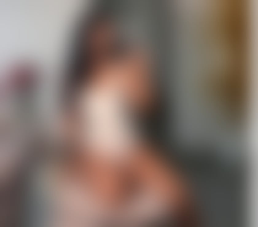 Newport City Centre - Newport - Wales — Jade Brazilian 🇧🇷 sweet girl natural body 💖