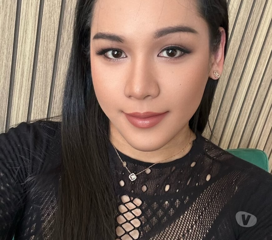 Escorts Buckinghamshire Milton Keynes - Photos for Sexy Busty Thai TS LadyBoy with a FAB Surprise in Town