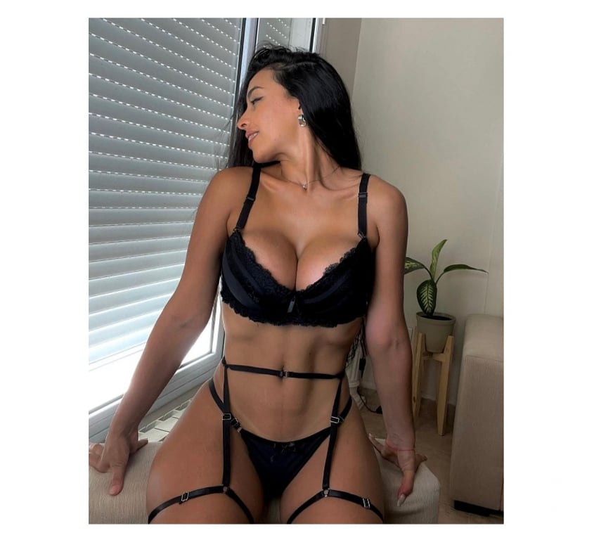Escorts Highland Inverness - Highland - Photos for Gaby, a hot brunette new in town.🔥🇧🇷🔥