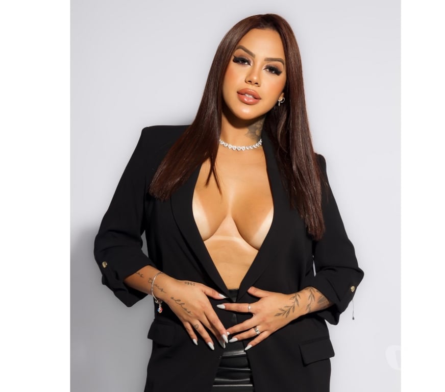 Escorts West Northamptonshire Northampton - West Northamptonshire - Photos for JULIANA GARCIA 🇧🇷 BRAZILIAN 🔥🍯😈