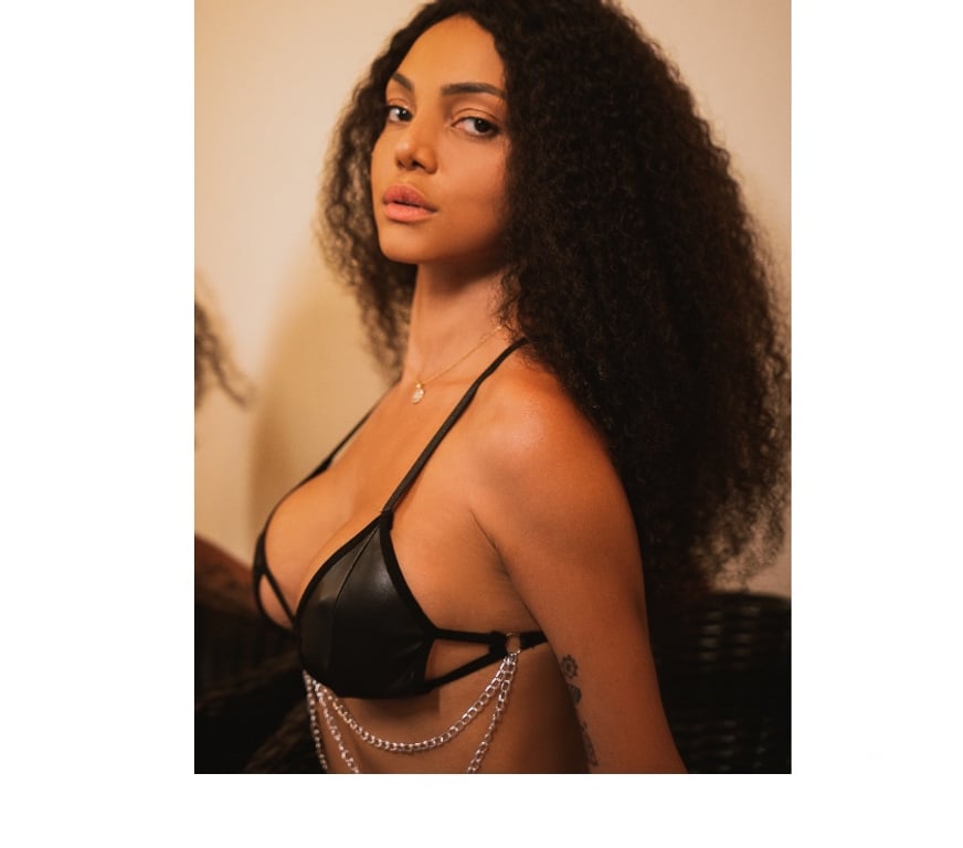 Escorts West London North Acton Station - West London - Photos for Elegant Brazilian Lady – WHATSSAP ME