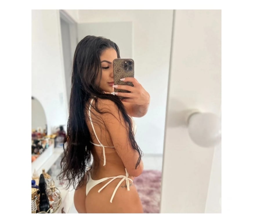 Escorts South East London Woolwich - South East London - Photos for ♥️Sweet, friendly Latina Luna ♥️