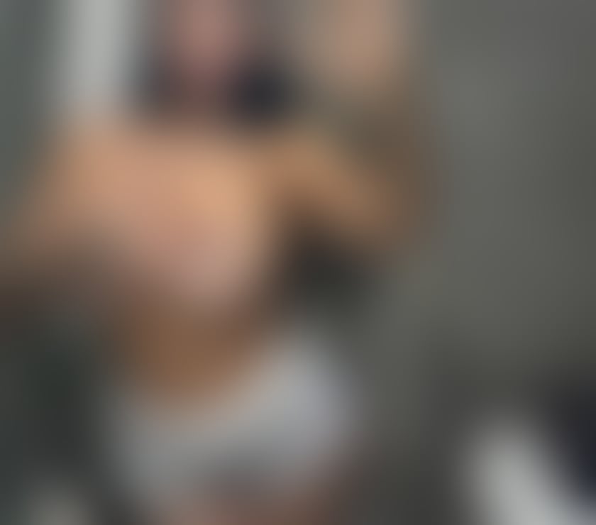 Escorts South West London Battersea - South West London - Photos for ✨PARTY GIRL 🎉CRYTAL 🍾GFE 🍑 NO RUSH🥰