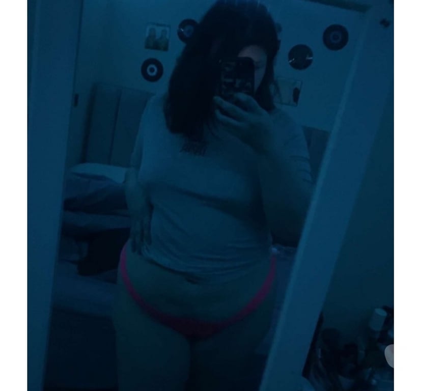 Escorts Glasgow Glasgow City Centre - Glasgow - Photos for ROMANIAN PARTY GIRL, OUTCALL ONLY! BASED IN HAMILTON!!