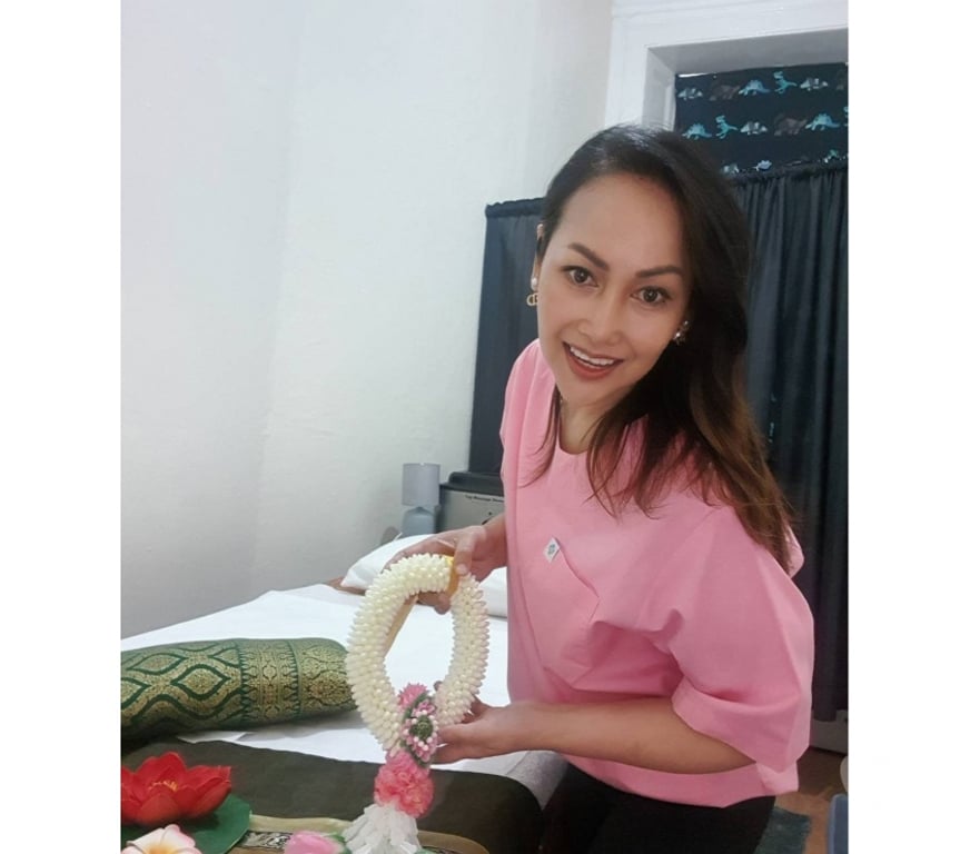 Escorts Aberdeen Aberdeen City Centre - Aberdeen - Photos for Gina Massage Therapy in Aberdeen