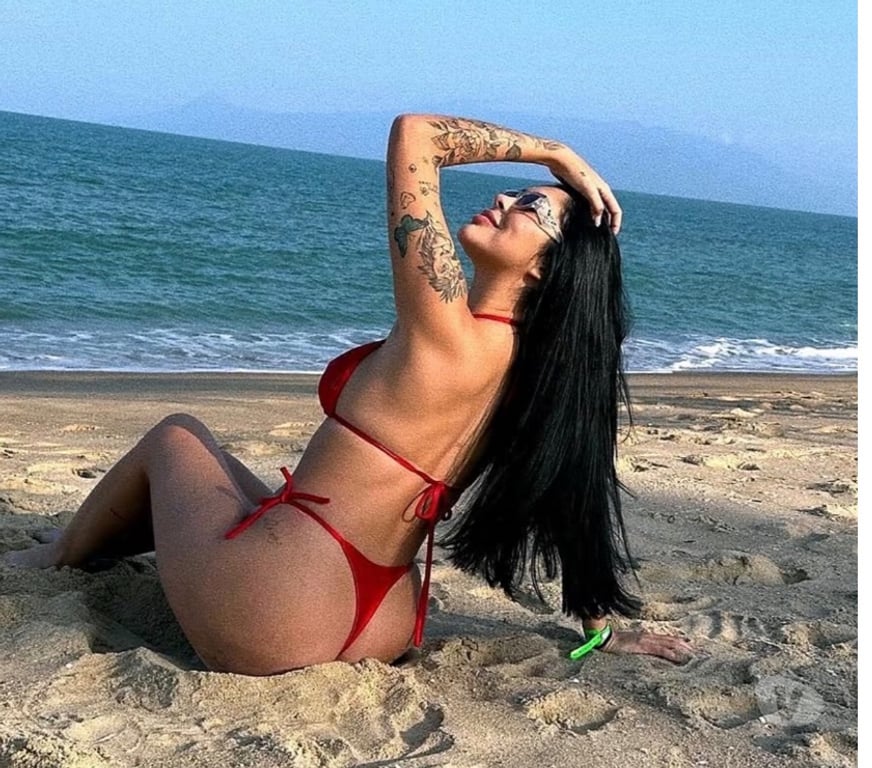 Escorts Suffolk Ipswich - Photos for Lays Brunette🍑 💯Real big ass and Bobs😮‍💨