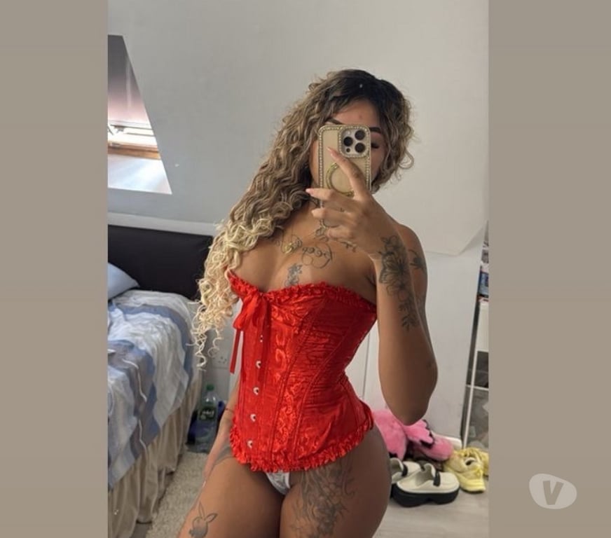 Escorts West London Hounslow - Photos for 🇧🇷🍓Brazilian tattooed woman 🇧🇷🍓