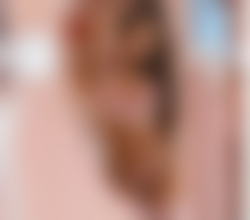 Escorts East London Gants Hill Station - East London - Photos for 🔅 Tanned Natural Beauty Brazilian Party Girl Anitta 🔅