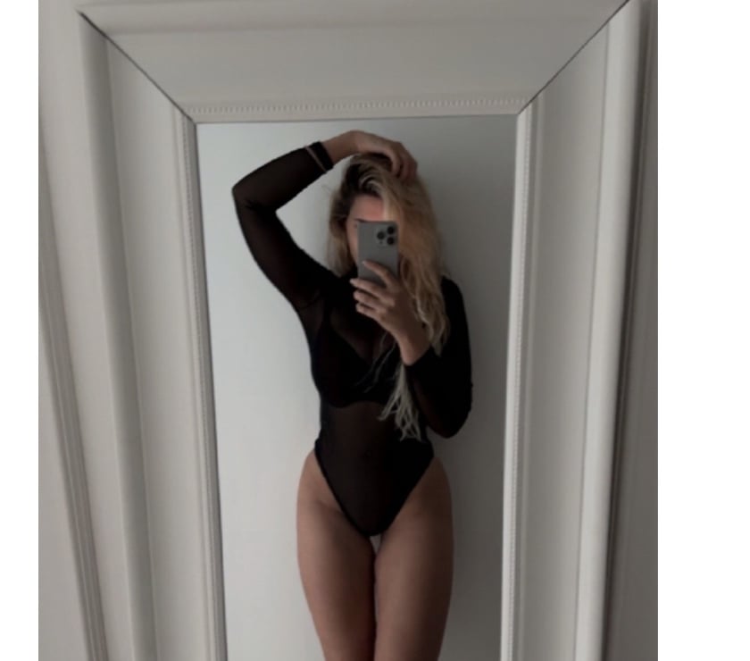 Manchester City Centre - Manchester — 🔥BEST PARTY🔥 BLONDE GIRL