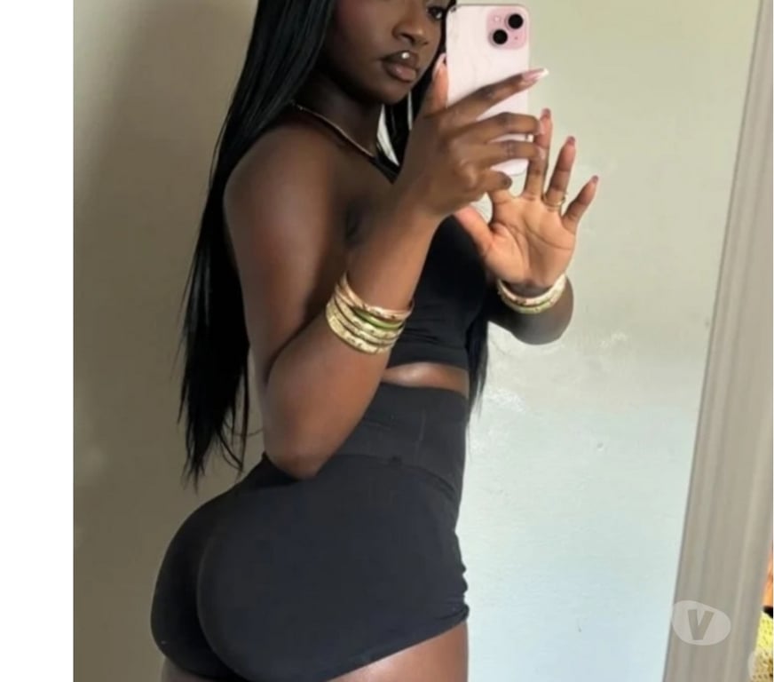 Escorts Greater Manchester Wigan - Photos for Kelly CHOCOLATE Ebony Girl