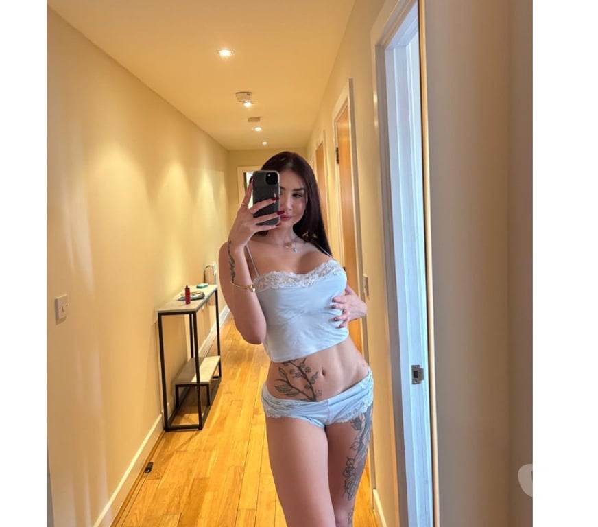 Escorts Greater Manchester Manchester - Photos for Livia Brazlian 🇧🇷 Sweet girl natural body 🫶