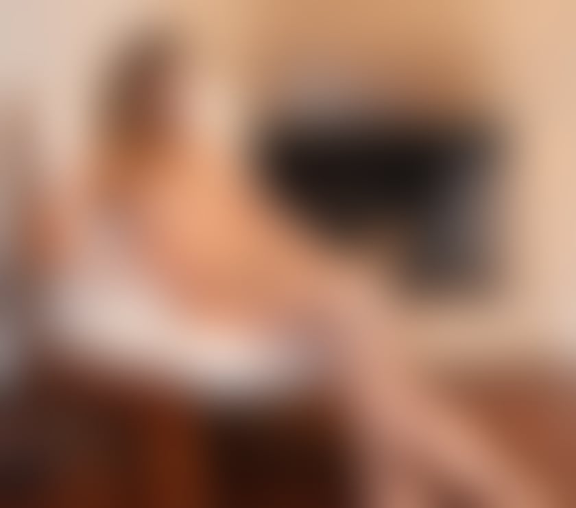 Escorts Buckinghamshire Aylesbury - Buckinghamshire - Photos for Real Strip Dancer 🩰I want to give you goosebumps