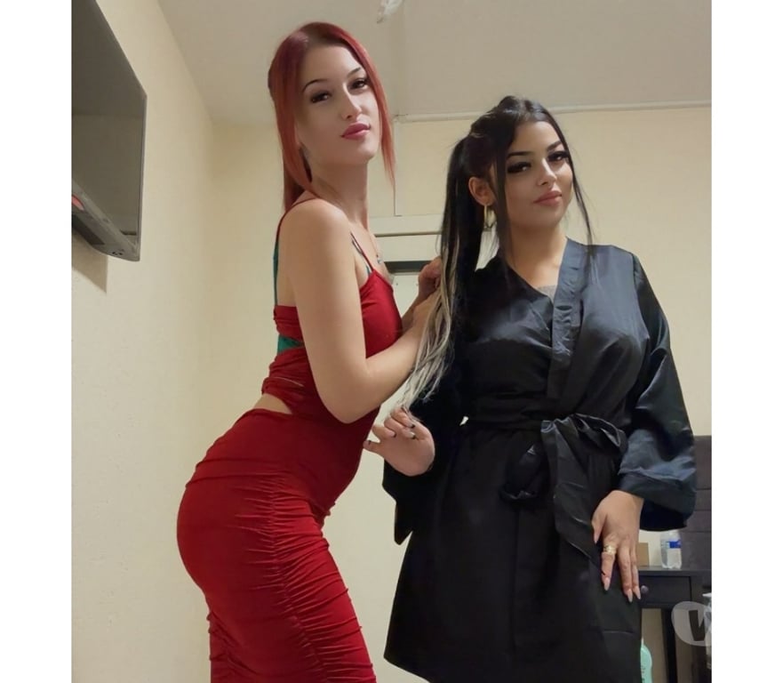 Escorts East London Havering - Photos for 💥perfect models❤️‍🔥both owo💥real 100%