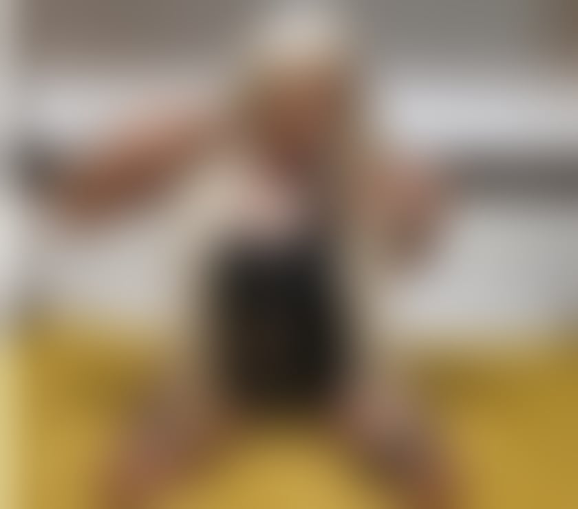 Escorts East London Havering - Photos for Aisha love party 🥳 🎉 ❤️ owo no extra