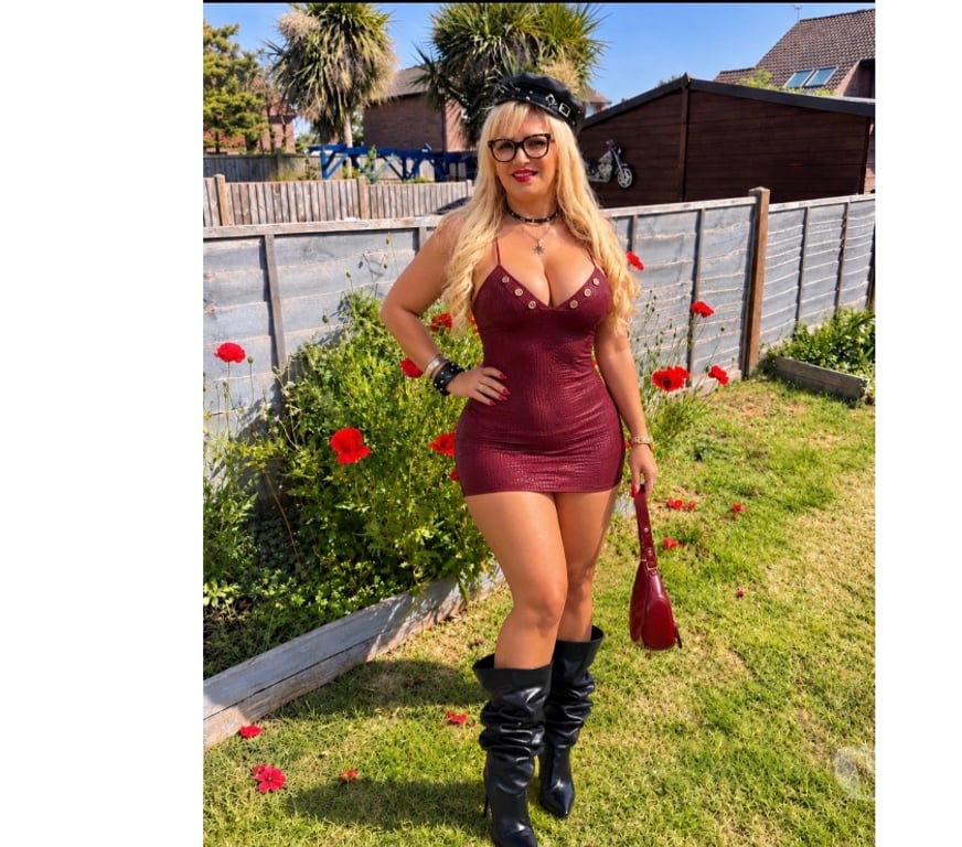 Escorts East Ayrshire Kilmarnock - East Ayrshire - Photos for Valentina, a mature and naughty girl.🇧🇷❤️