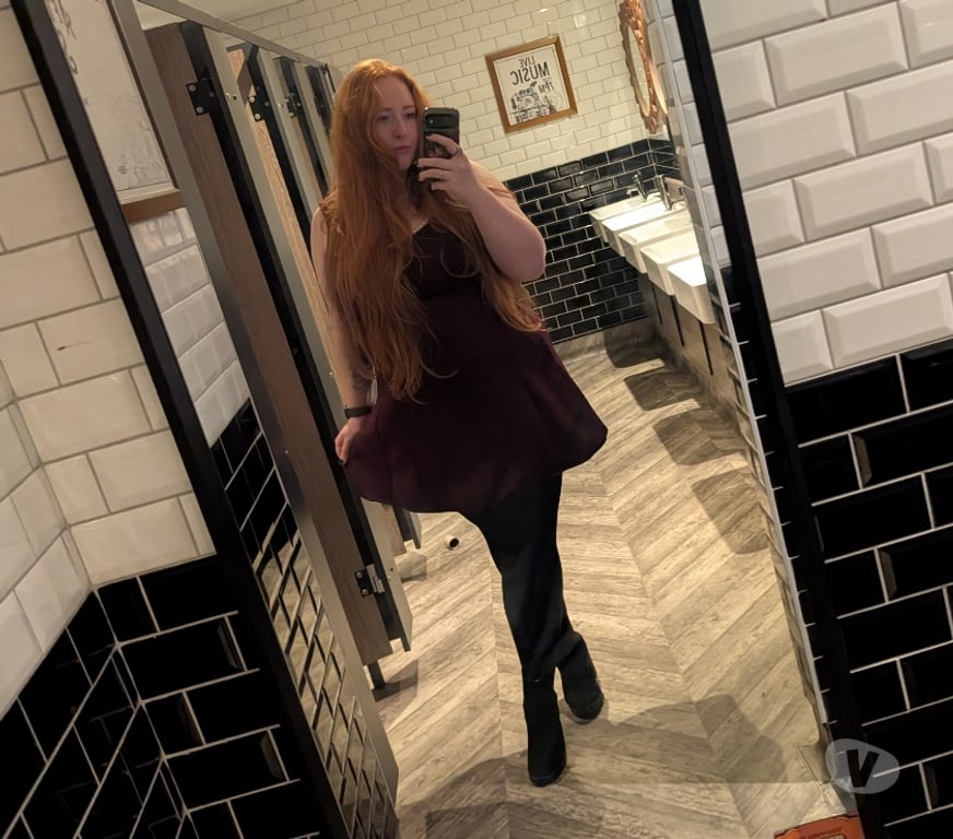 Escorts North Yorkshire Selby Common - North Yorkshire - Photos for Outcall Only Busty Natural Curvy Redhead