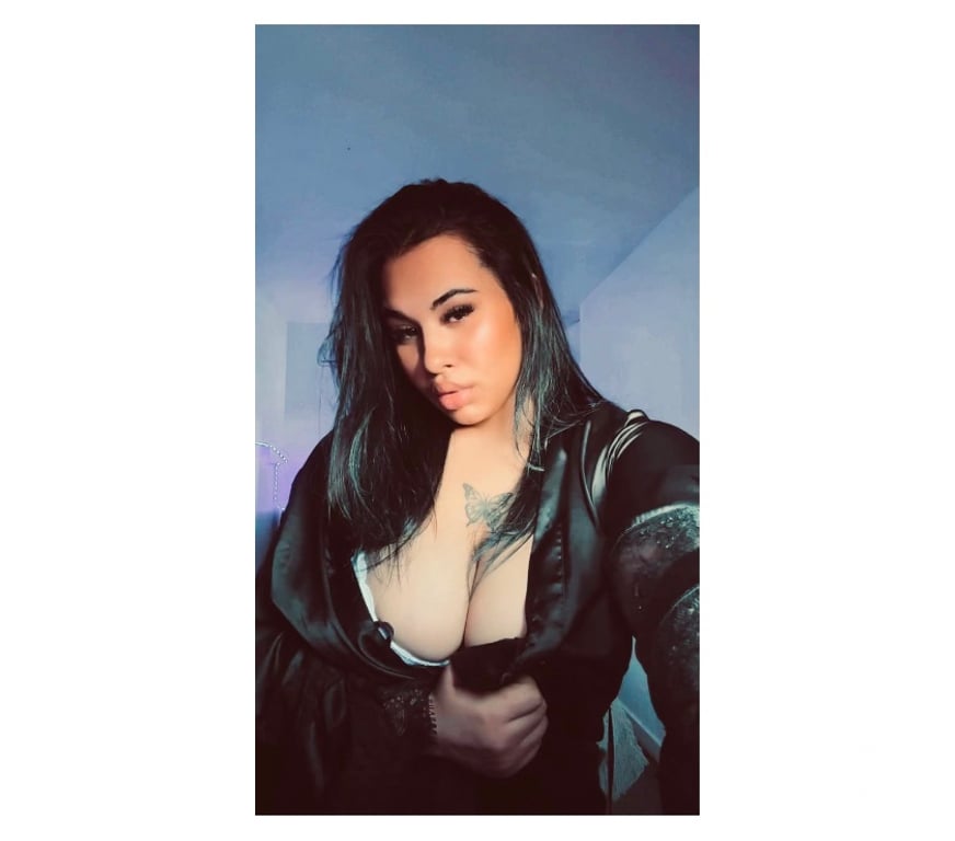 Escorts Greater Manchester Oldham - Photos for Loredana IN TOWN🎊