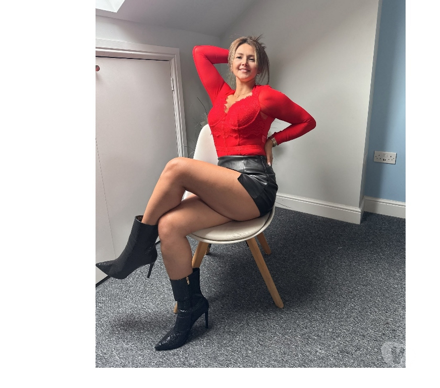 Escorts West London Hillingdon - Photos for Chiny party girl back in town !