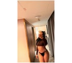 Sofia new here party girl❤️
