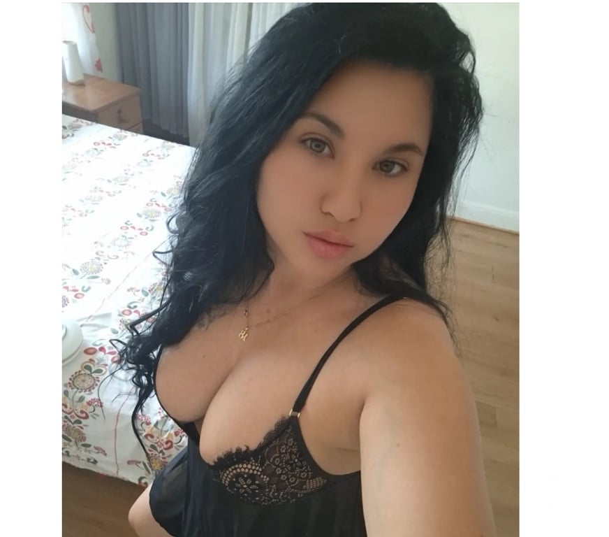 Escorts Merseyside Liverpool - Photos for Brunette in town 🥰 best service 🥰 Real 💯