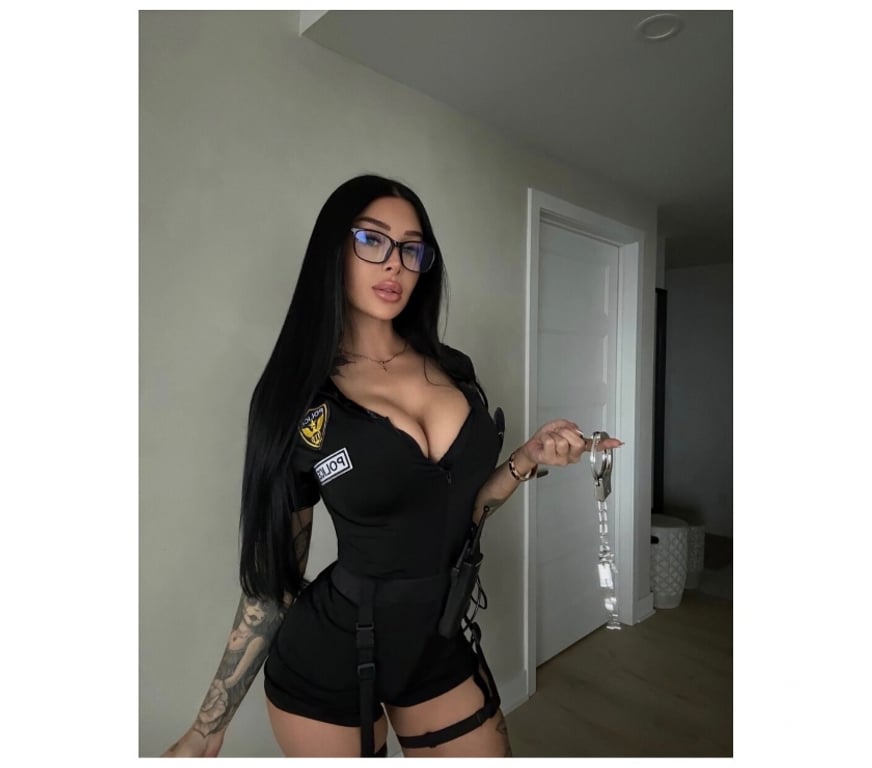 Escorts Bristol Bristol City Centre - Bristol - Photos for JESY🍑HOT CURVY PARTY-GIRL 🥳DOMINATION naughty girl👅